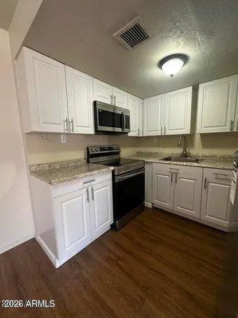 $140,000 | 2666 North 43rd Avenue, Unit C, Phoenix, AZ 85009