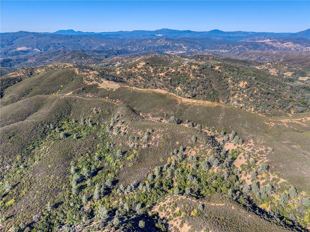 1034 Round Ball Road Clearlake Oaks, CA 95423 - Photo 11 of 46