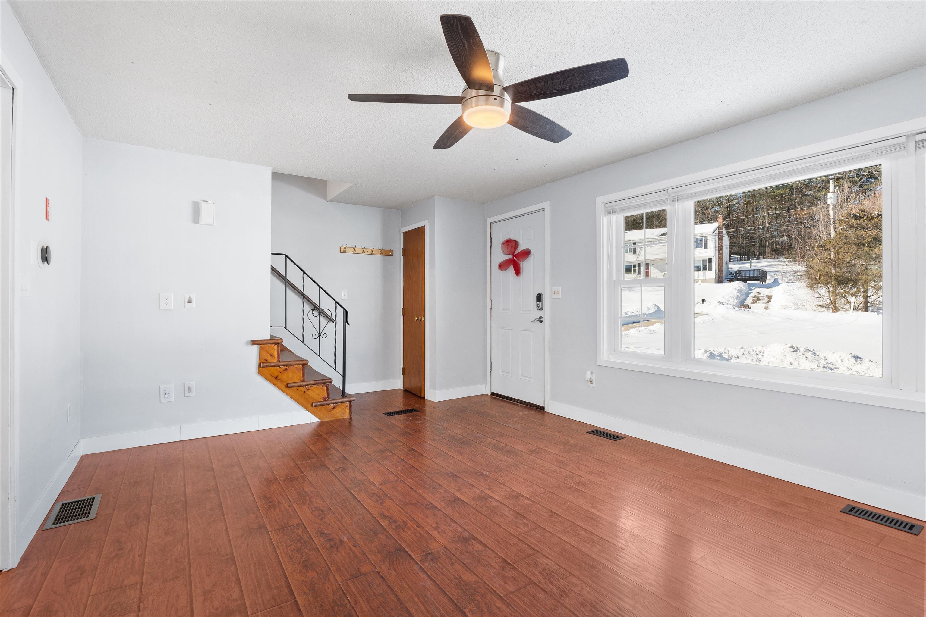 13 Sunnyside Lane, Unit L Derry, NH 03038 - Photo 10 of 30