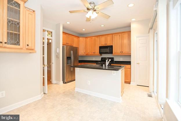 722 Capitol Square Place Southwest Washington, DC 20024 - Photo 12 of 29