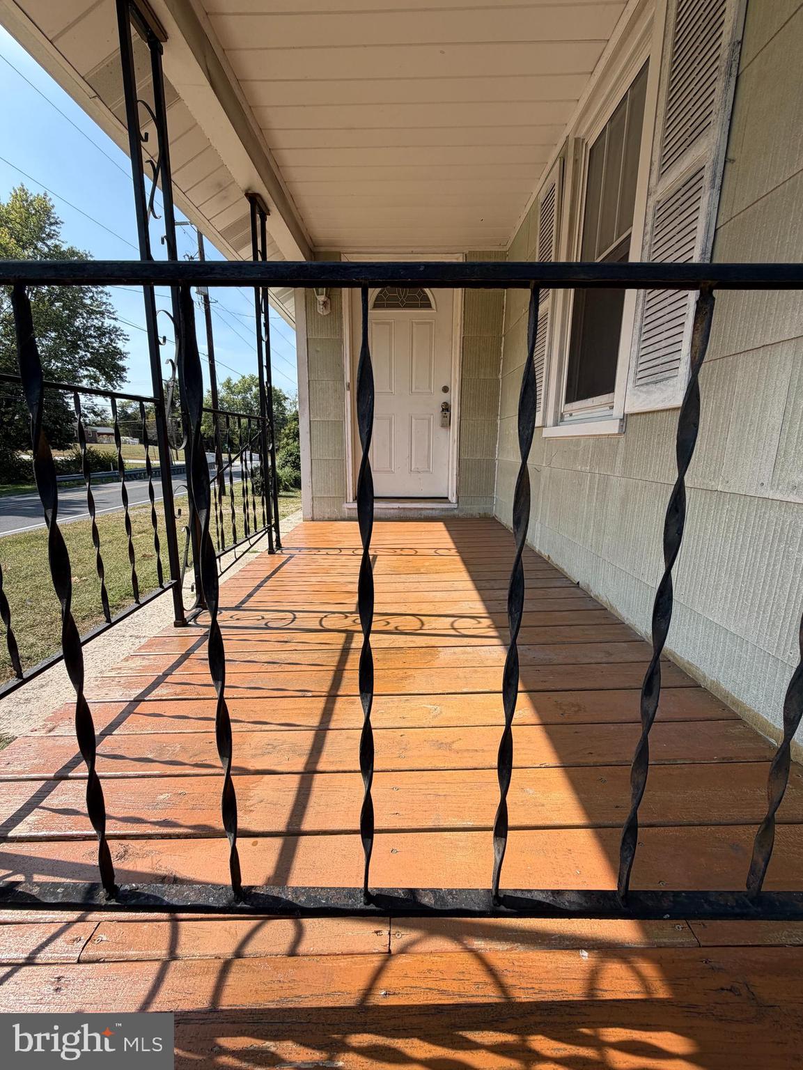 34 West Hanover Street Gettysburg, PA 17325 - Photo 3 of 30 a picture of wooden floor