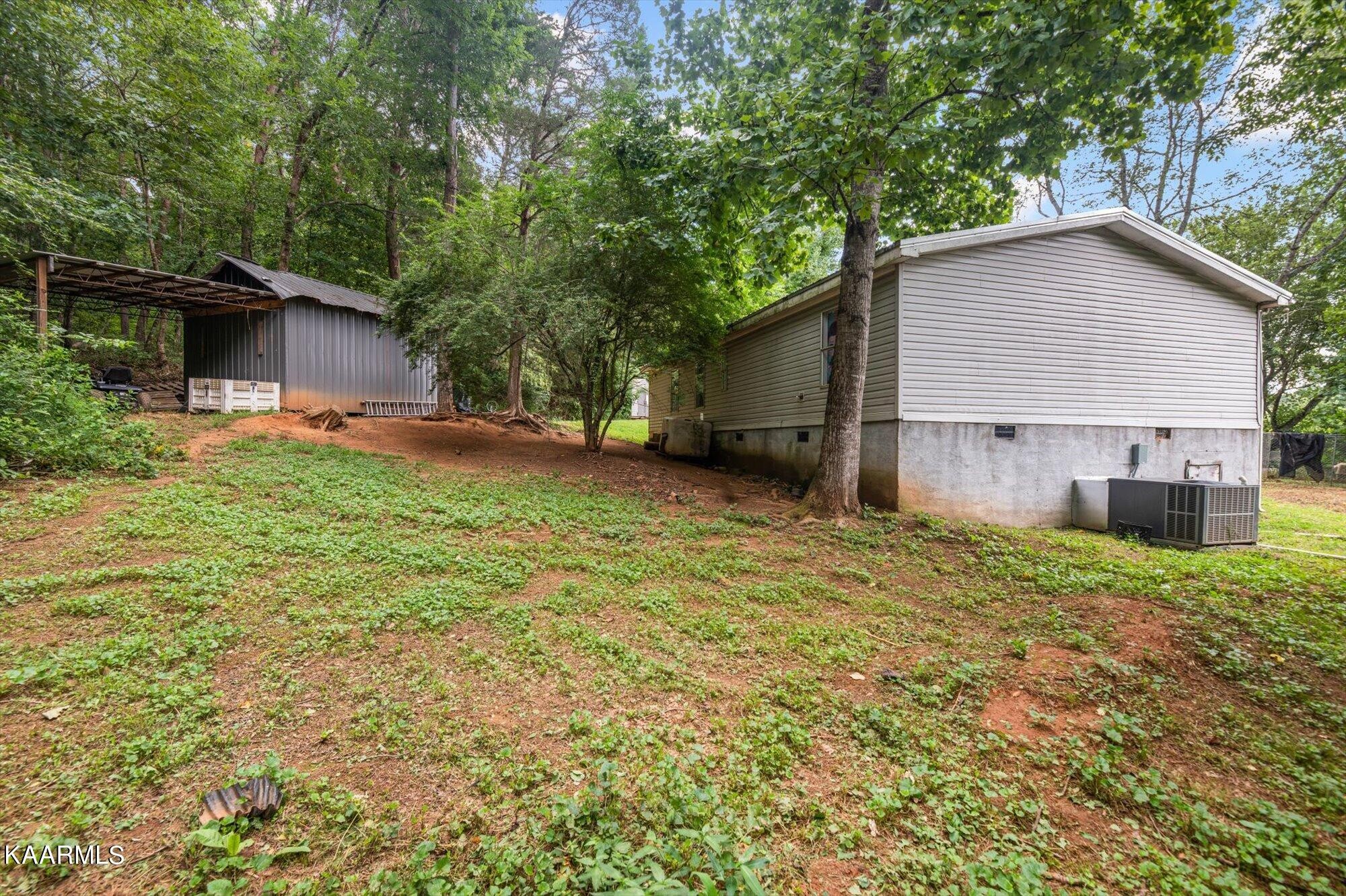 587 Hawkins Road Sweetwater, TN 37874 - Photo 13 of 20 Gallery Image 13