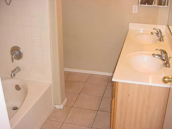 $2,095 | 66 South Pepperwood Place, Chandler, AZ 85226
