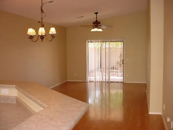 $2,095 | 66 South Pepperwood Place, Chandler, AZ 85226