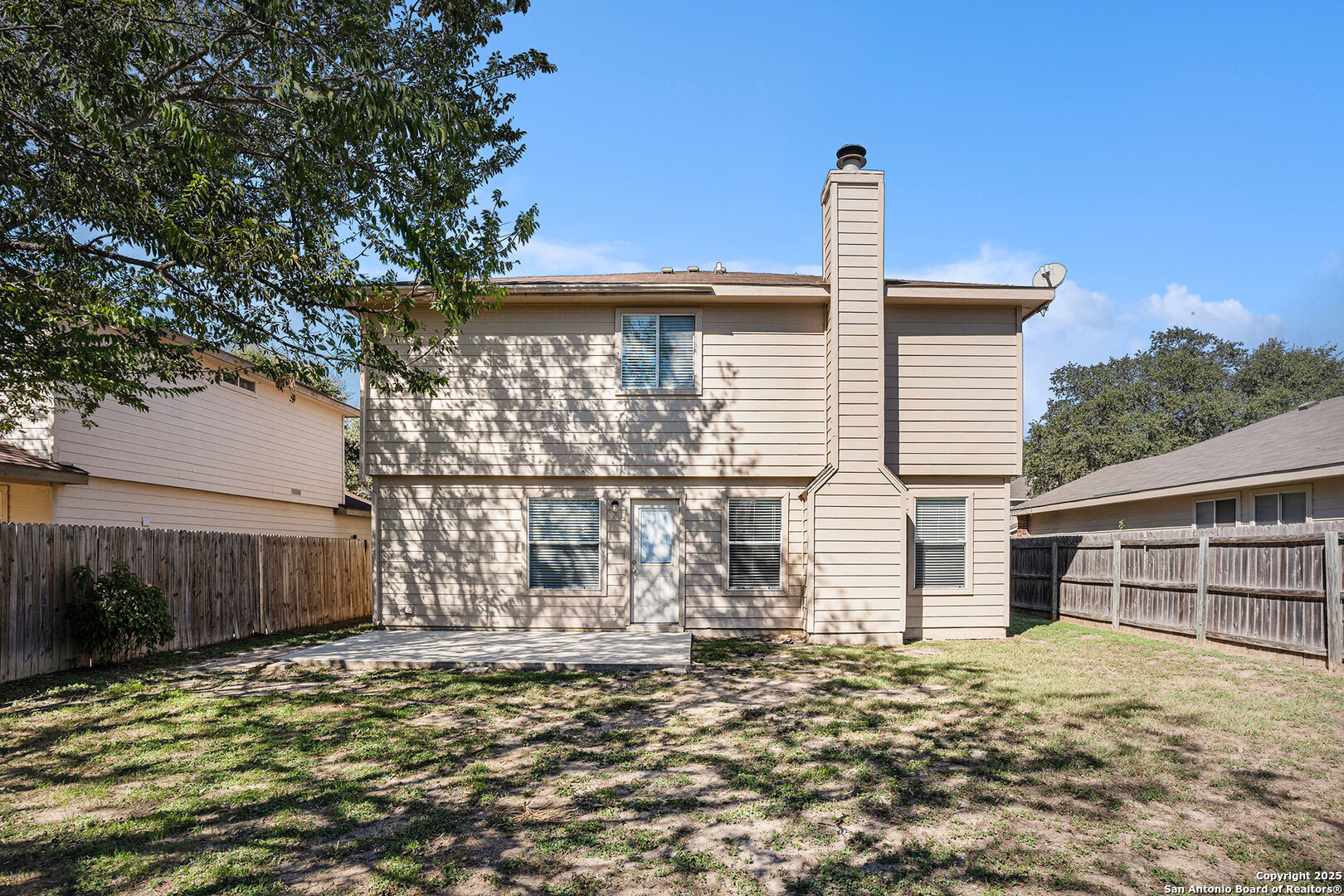 9106 Valhalla Selma, TX 78154 - Photo 17 of 17 a front view of a house with a garden