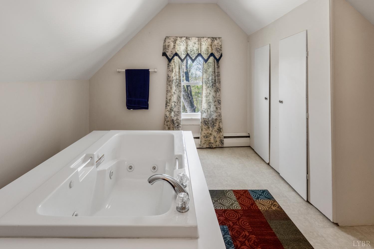 236 South Main Street Chatham, VA 24531 - Photo 25 of 34