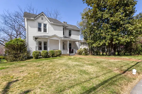 $274,900 | 236 South Main Street, Chatham, VA 24531