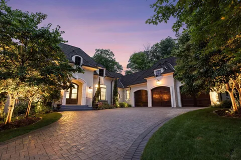 $3,125,000 | 405 Carpenters Point, Wayzata, MN 55391