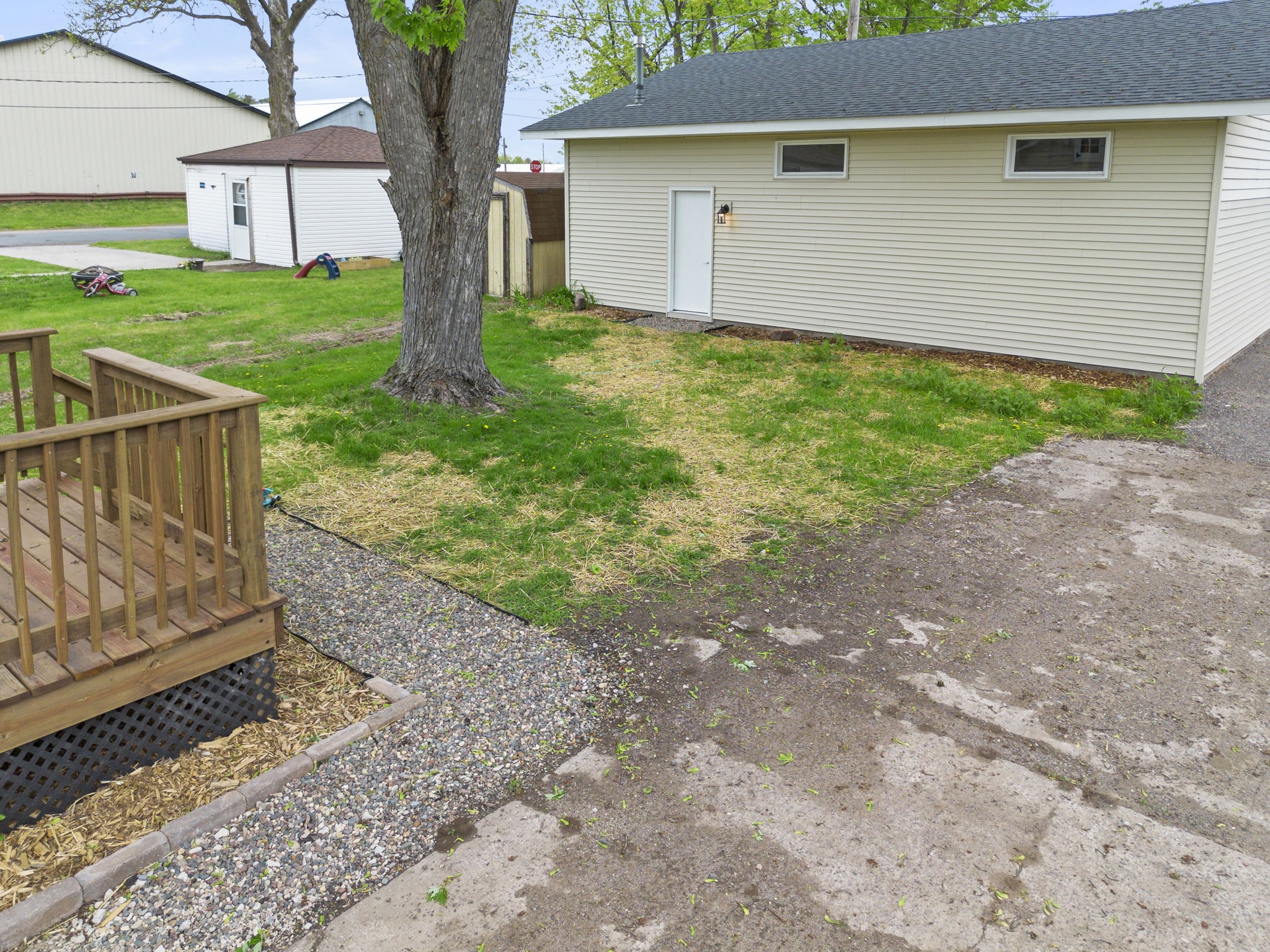 935 Hammond Avenue Rice Lake, WI 54868 - Photo 9 of 39