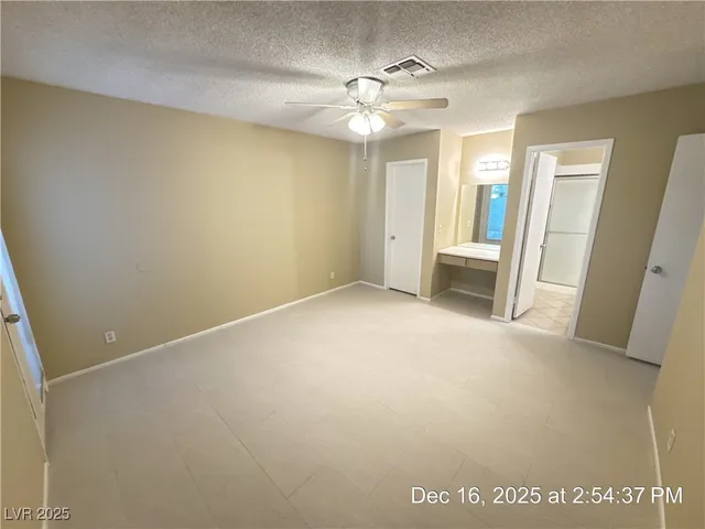 $1,900 | 3674 Duneville Street, Las Vegas, NV 89103