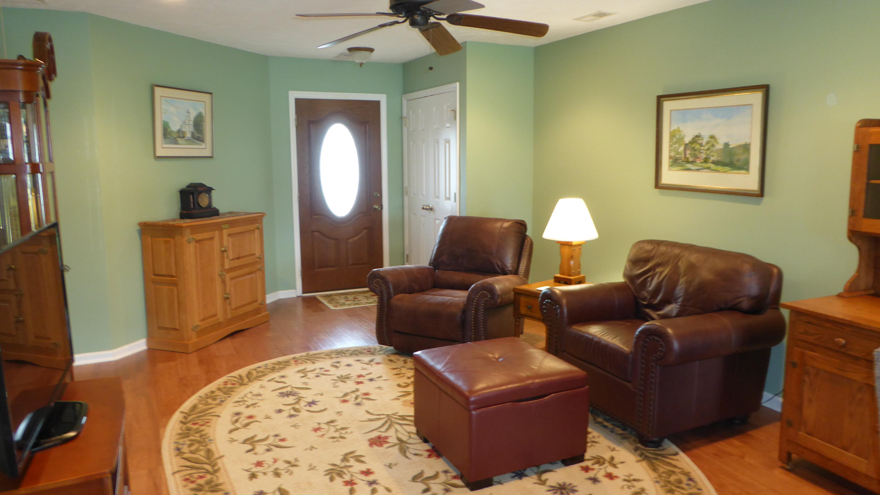 38 Bernard Road Rocky Mount, VA 24151 - Photo 15 of 33 15 Living Room
