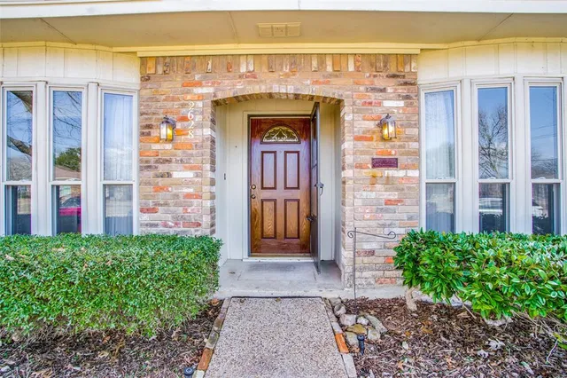 $2,750 | 2628 Deep Valley Trail, Plano, TX 75023