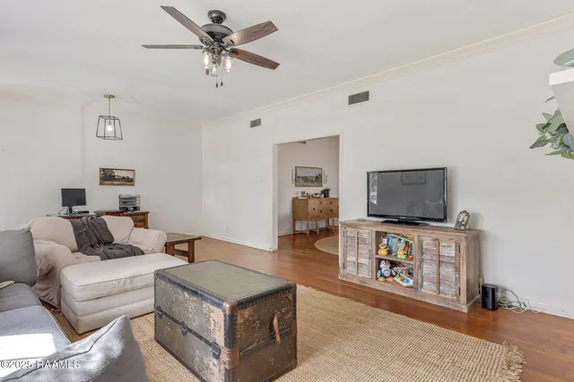 $239,000 | 218 West Northern Avenue, Crowley, LA 70526