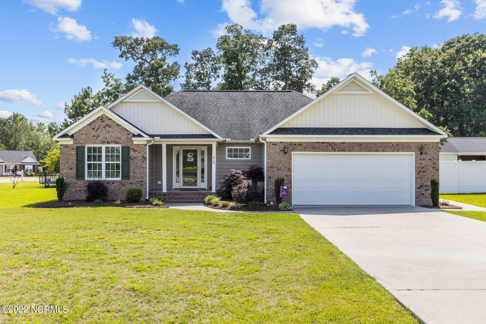 519 Pirate Cove Road Washington, NC 27889 - Photo 1 of 24 1-web-or-mls-IMGL1696
