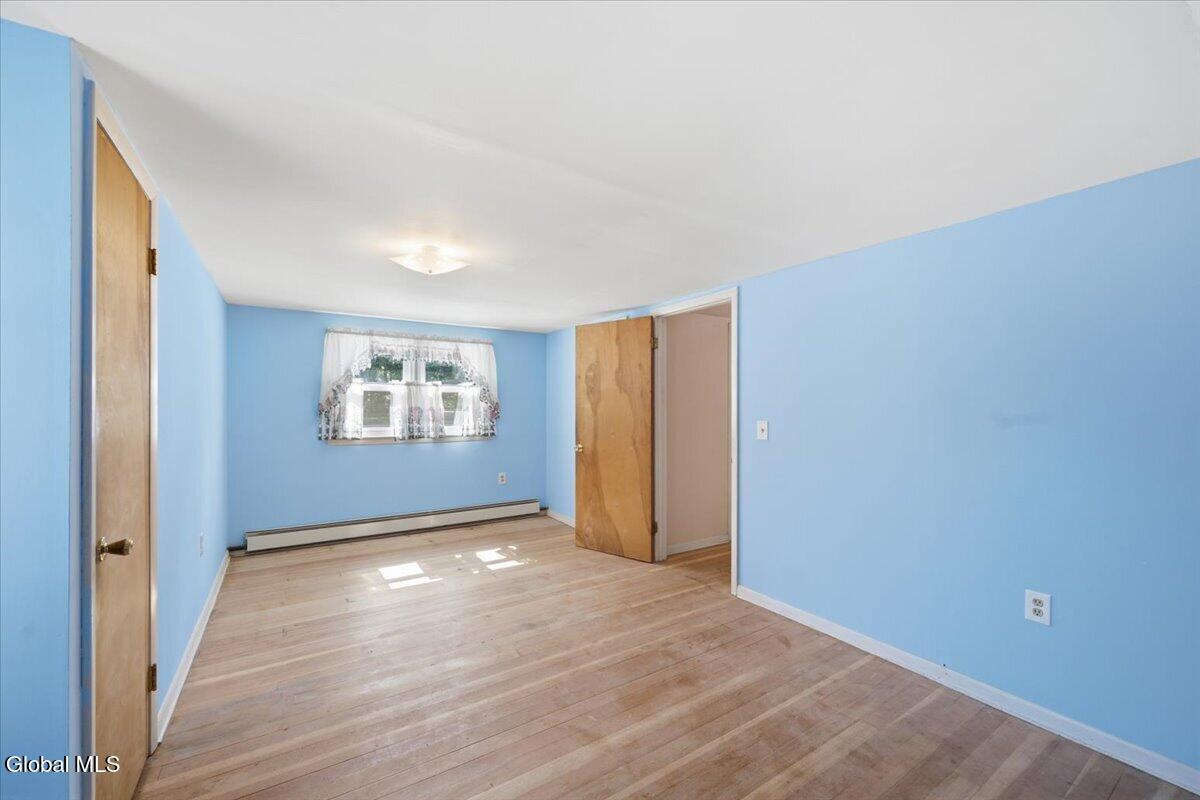 113 Gordon Road Rotterdam, NY 12306 - Photo 30 of 40 2nd flr bed 1 full
