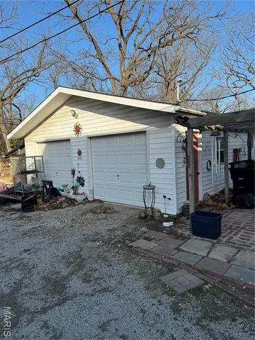 $120,000 | 813 North Broadway, Salem, IL 62881