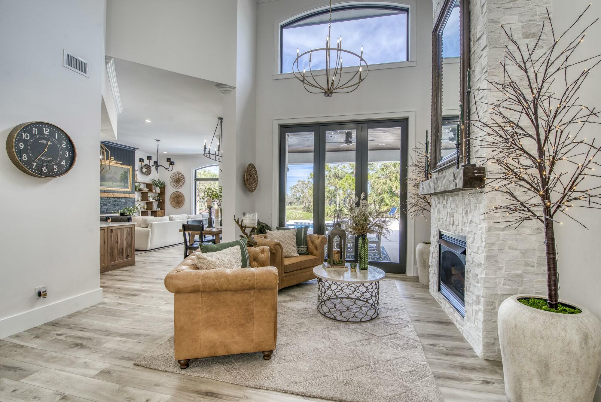 1216 Southeast Colony Way Jupiter, FL 33478 - Photo 25 of 94 Living Room