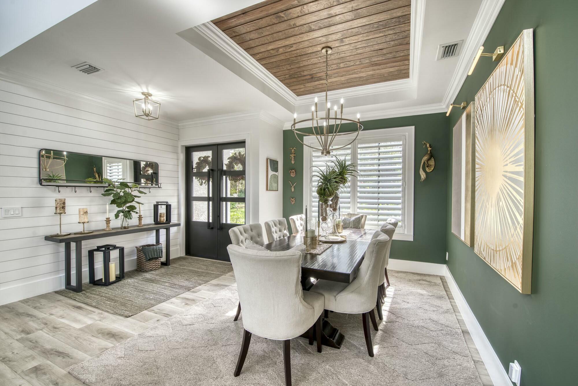 1216 Southeast Colony Way Jupiter, FL 33478 - Photo 29 of 94 Dining Room