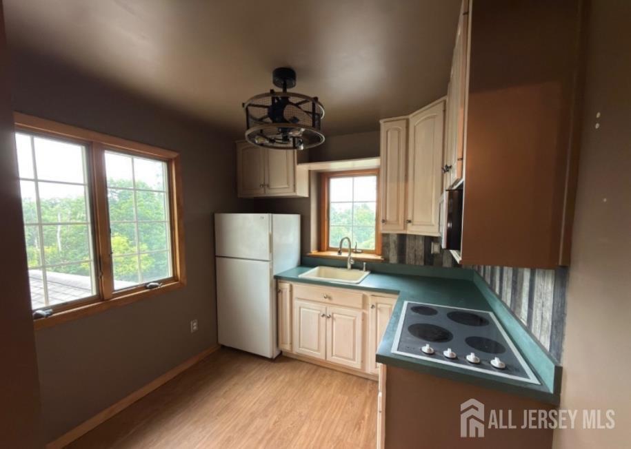 24 Beardslee Road Hillsborough, NJ 08844 - Photo 6 of 47 Gallery Image 6