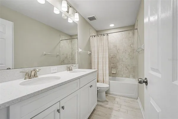 $580,000 | 38152 Cobble Creek Boulevard, Zephyrhills, FL 33540