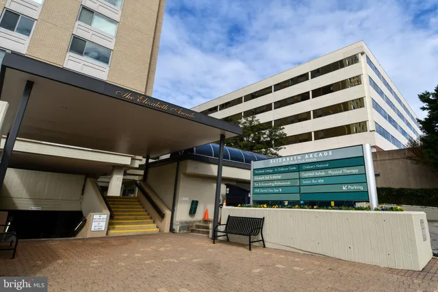 $4,000 | 4620 North Park Avenue, Unit 1003W, Chevy Chase, MD 20815