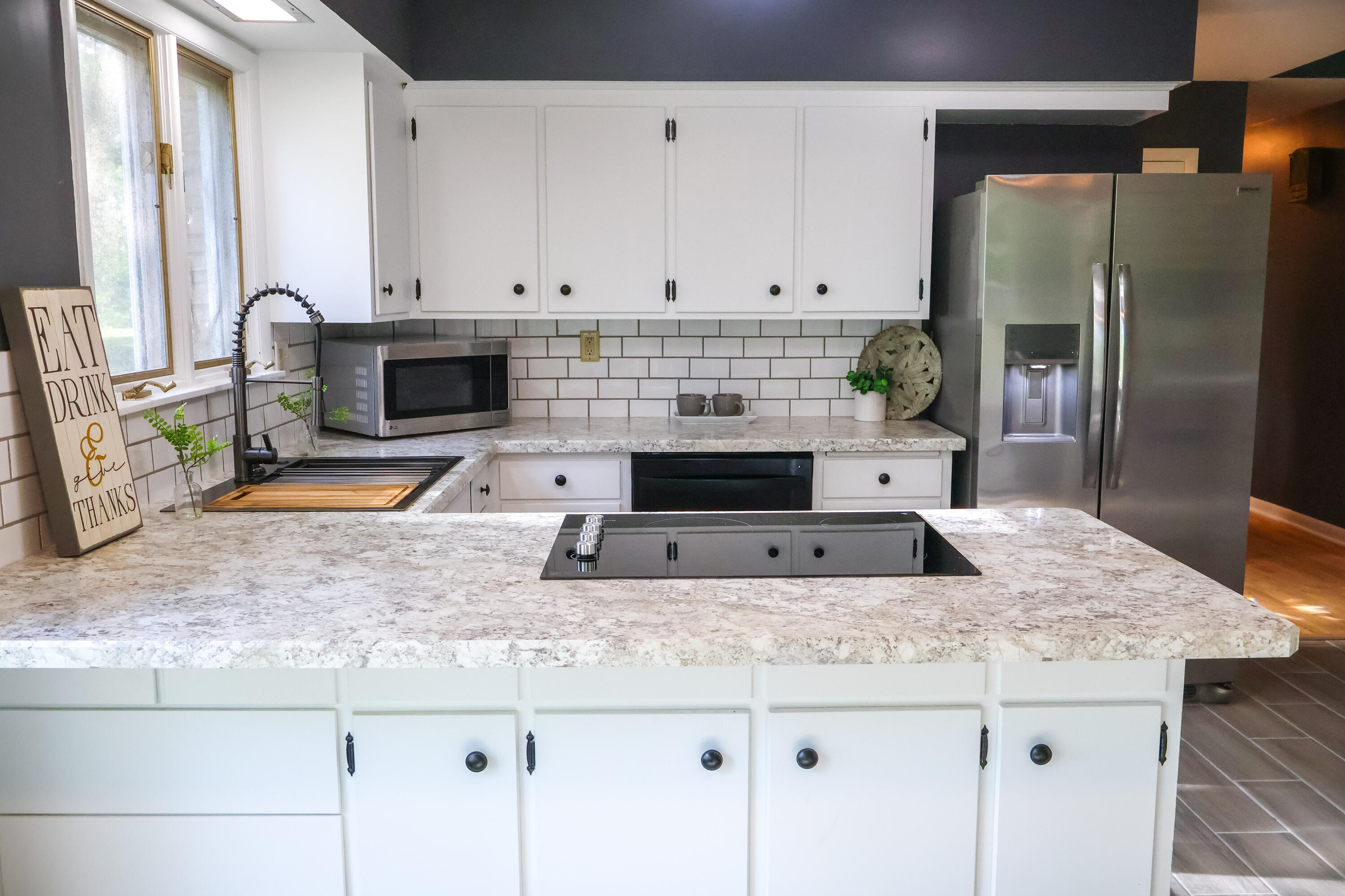 12449 California Road Sawyer, MI 49125 - Photo 8 of 52 Breakfast Bar