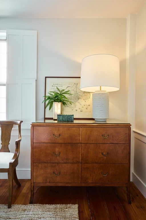 33 Milk Street Nantucket, MA 02554 - Photo 19 of 33