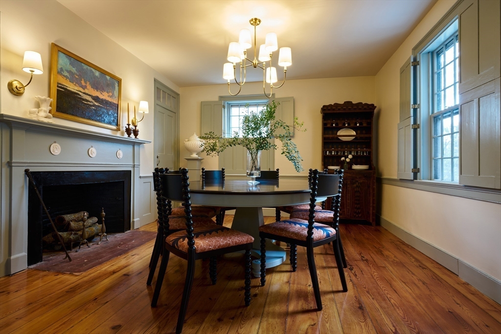 33 Milk Street Nantucket, MA 02554 - Photo 7 of 33