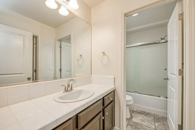 $400,000 | 5450 West Santa Barbara Drive, Fresno, CA 93722