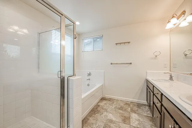 $400,000 | 5450 West Santa Barbara Drive, Fresno, CA 93722