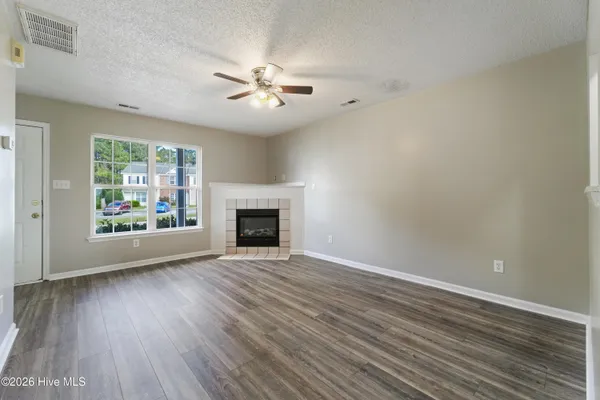 $164,900 | 207 Pinegrove Court, Jacksonville, NC 28546