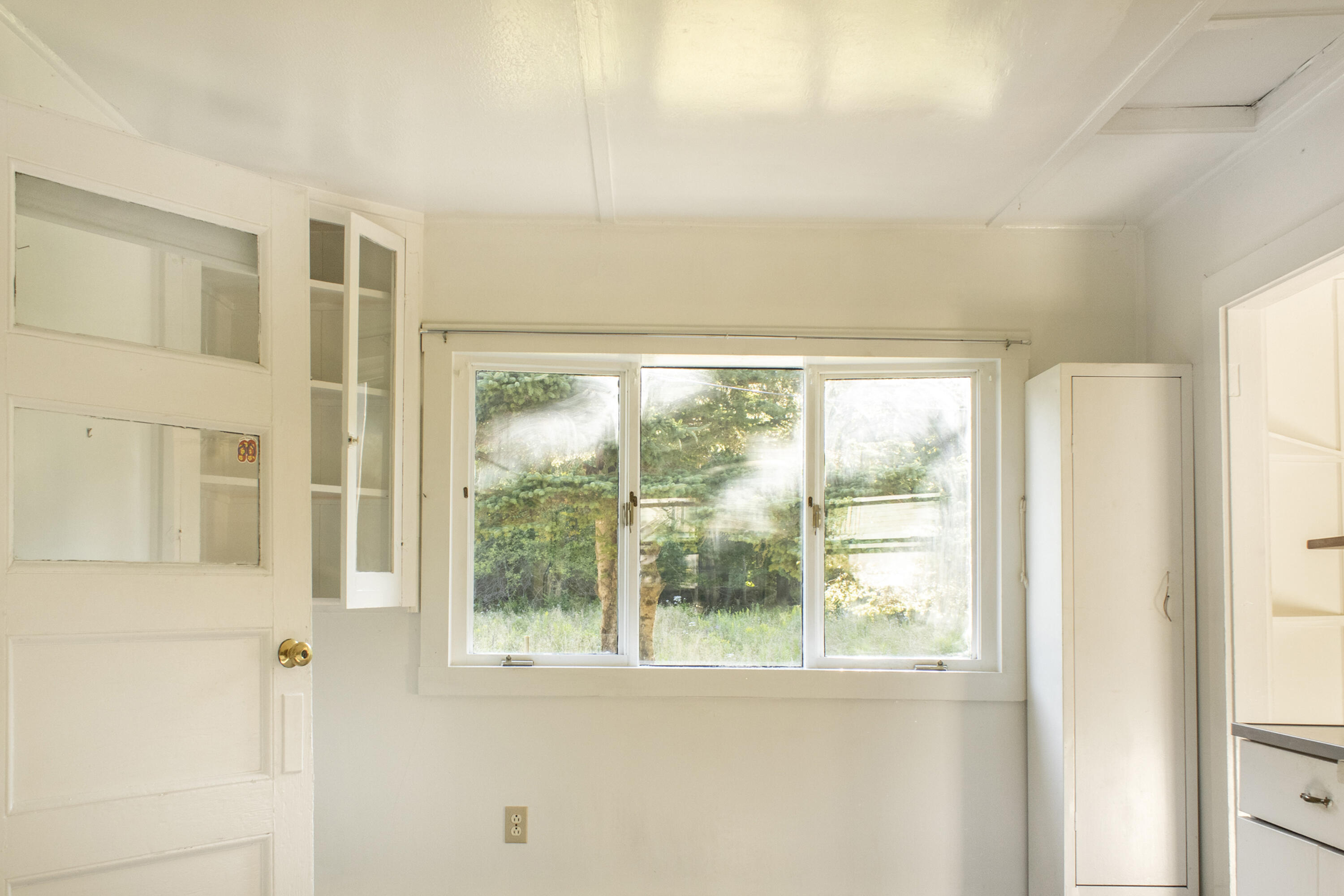 19 Upper Dunbar Road Seal Harbor, ME 04675 - Photo 9 of 16 20-19UpperDunbarRd-SealHarbor-Seller