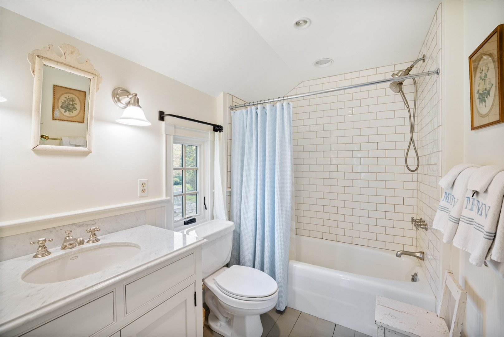 85 North Reservoir Road Vineyard Haven, MA 02568 - Photo 31 of 42 a bathroom with a sink toilet and shower