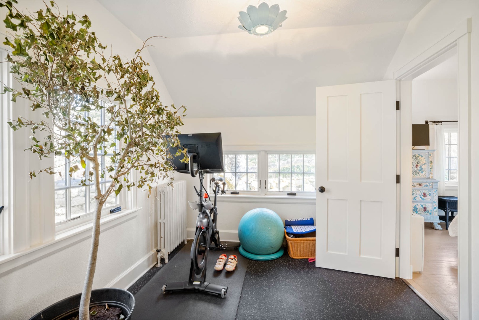 85 North Reservoir Road Vineyard Haven, MA 02568 - Photo 33 of 42 a view of living room with furniture and a window