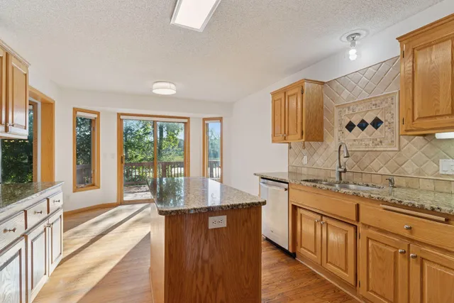 $595,000 | 4950 Valley Forge Lane North, Plymouth, MN 55442