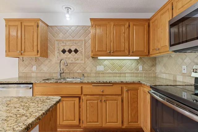 $595,000 | 4950 Valley Forge Lane North, Plymouth, MN 55442