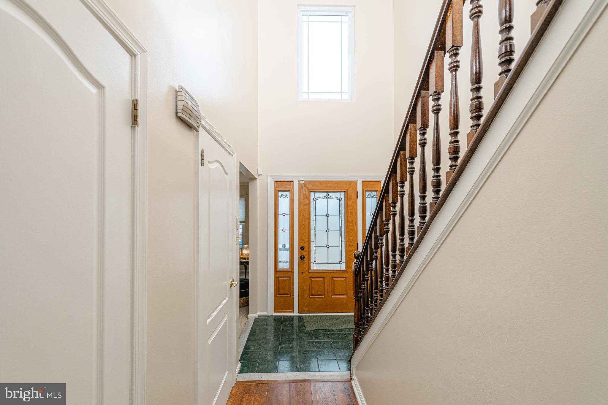 72 Rosalind Circle Sicklerville, NJ 08081 - Photo 2 of 47 a view of an entryway with staircase