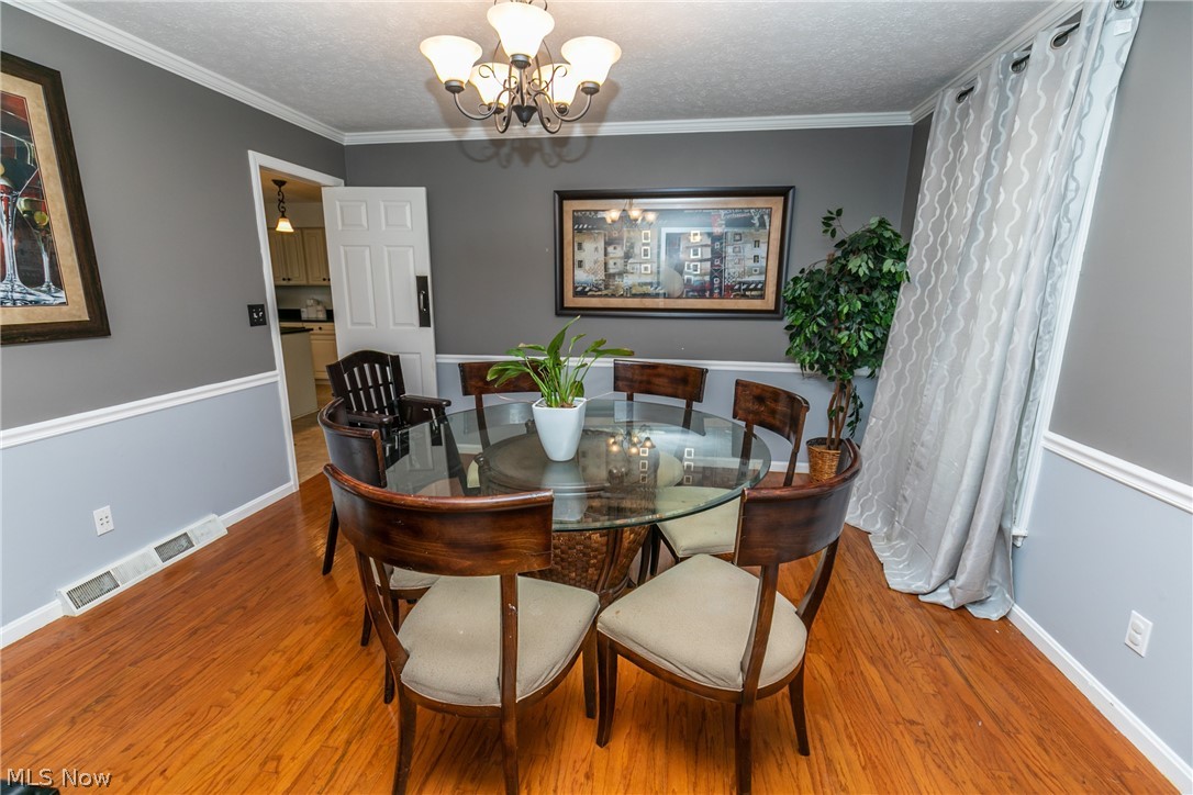 7181 Huntington Road Hudson, OH 44236 - Photo 6 of 34
