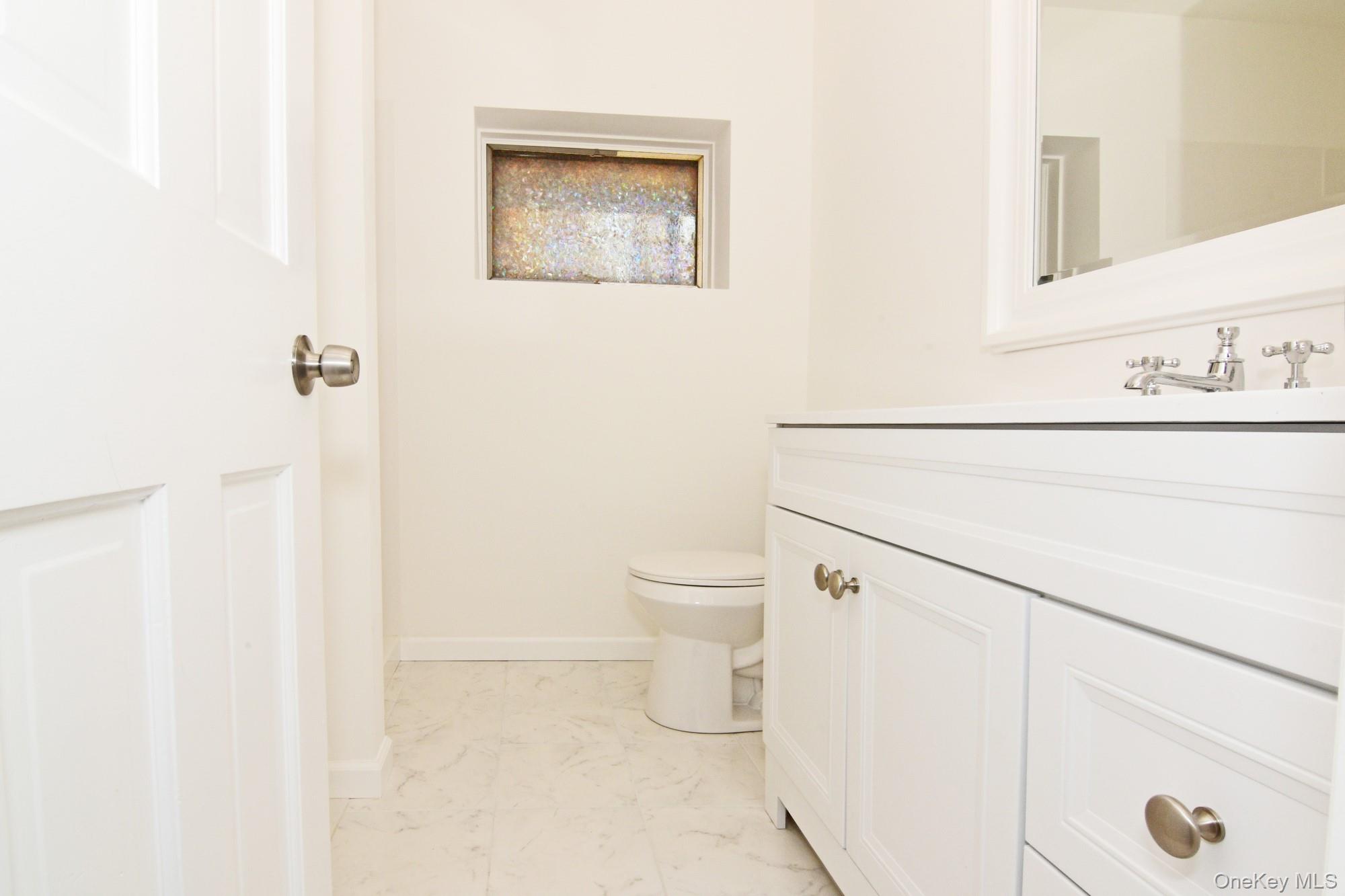 5 Arthur Street Riverhead, NY 11901 - Photo 21 of 28