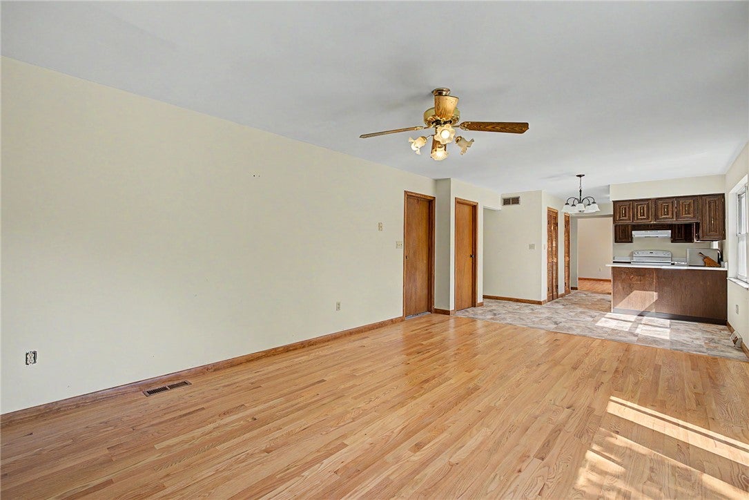 5706 Red Lion 5 Points Road Springboro, OH 45066 - Photo 22 of 61 Gallery Image 22
