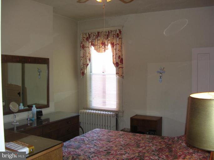 218 10th Street Southeast Washington, DC 20003 - Photo 10 of 12 Bedroom #2