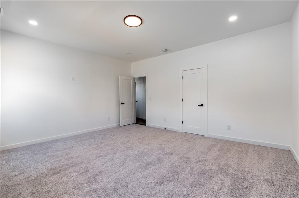 6121 Timberidge Drive Gainesville, GA 30506 - Photo 37 of 44 an empty room with an entryway