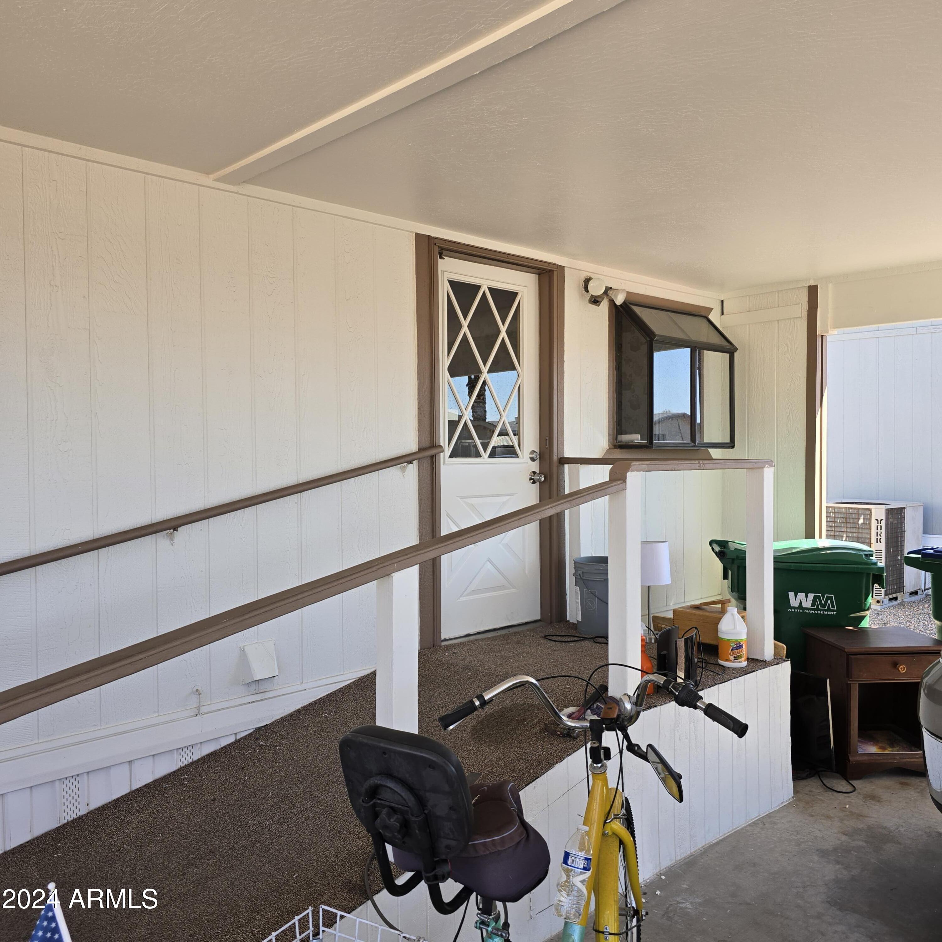 2701 East Utopia Road, Unit 3 Phoenix, AZ 85050 - Photo 3 of 22 20240902_102340