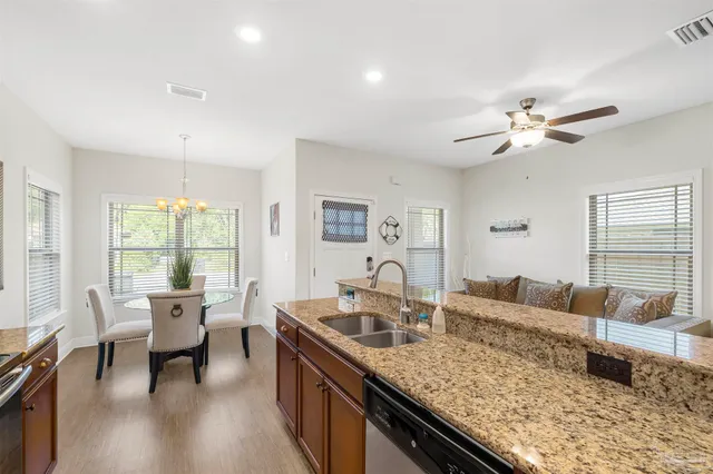 $298,000 | 212 South J Street, Pensacola, FL 32502