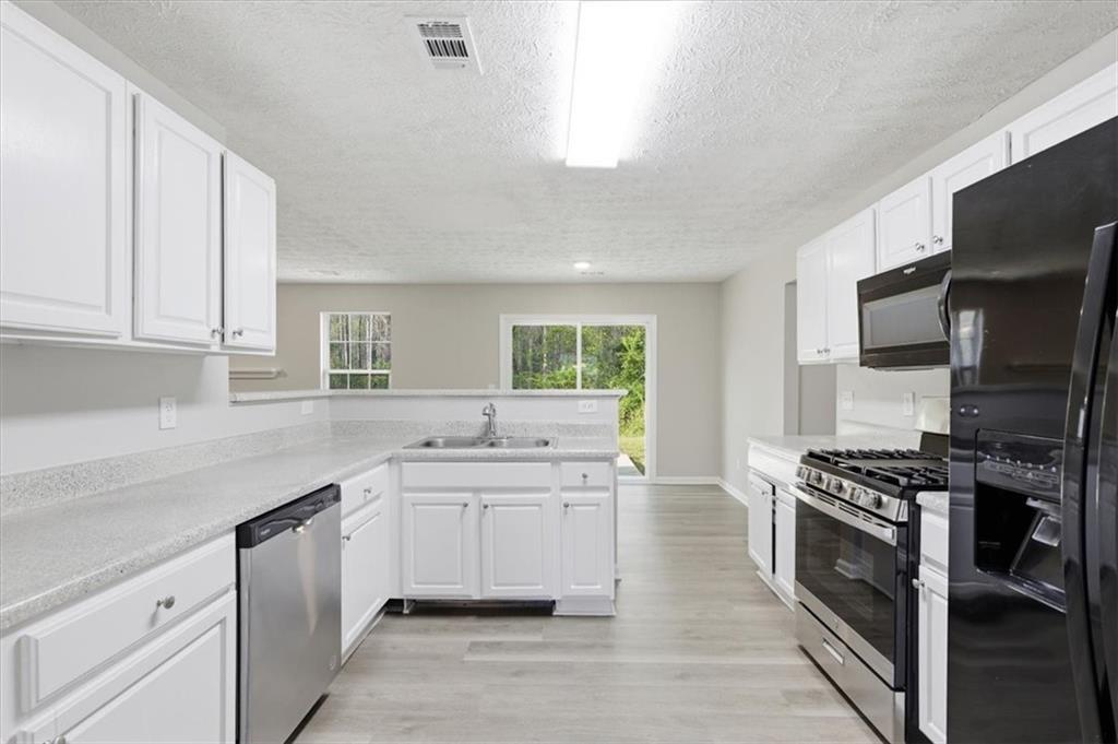 111 Crestbend Lane Powder Springs, GA 30127 - Photo 8 of 34