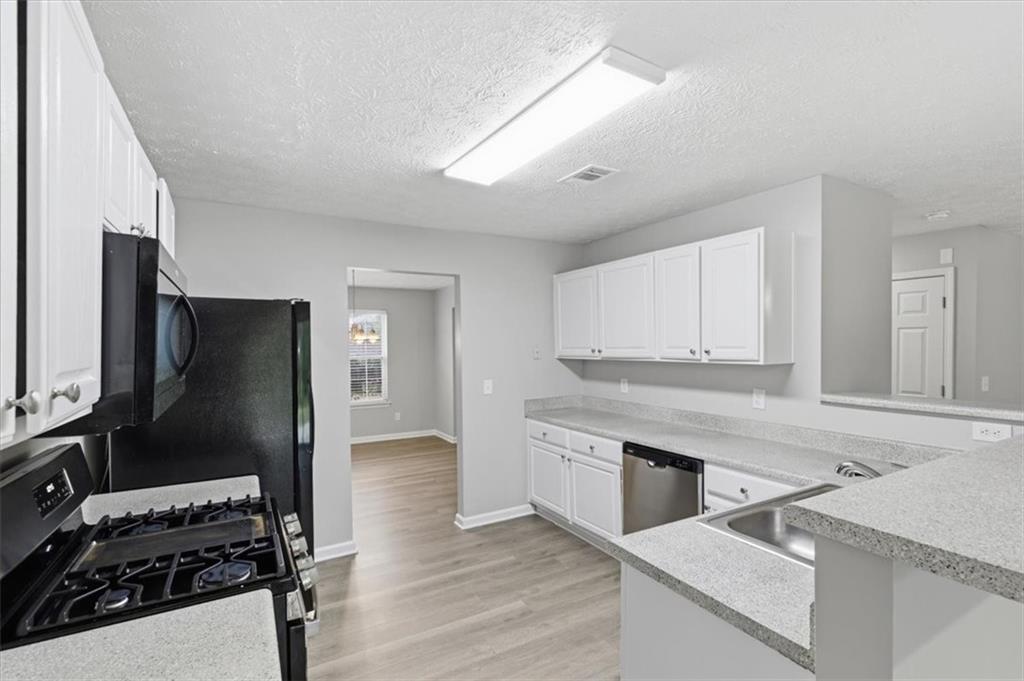 111 Crestbend Lane Powder Springs, GA 30127 - Photo 9 of 34