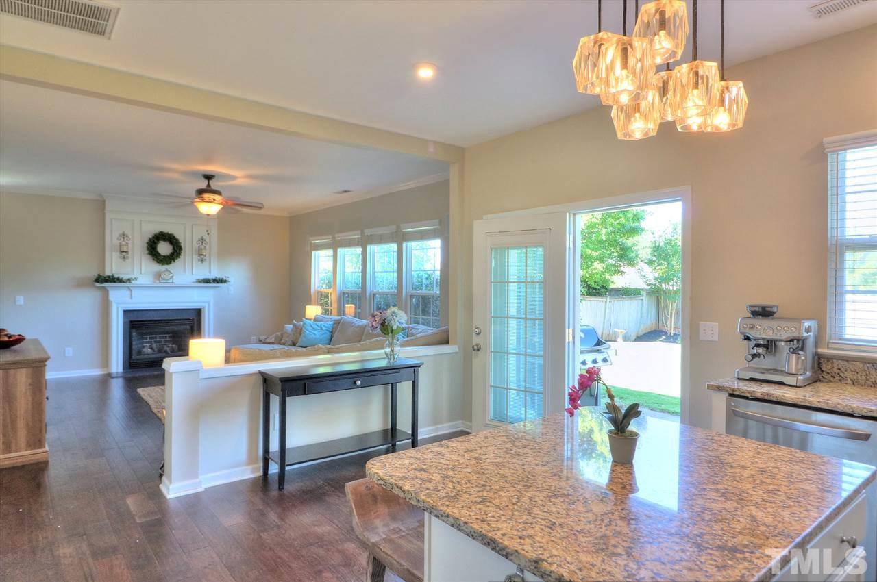 7421 Silver View Lane Raleigh, NC 27613 - Photo 8 of 29