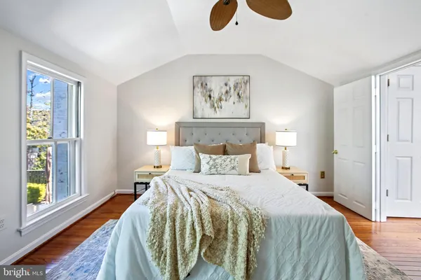 $850,000 | 813 Wolfe Street, Alexandria, VA 22314