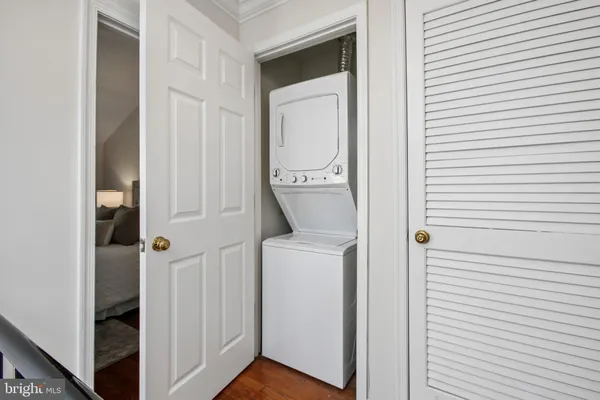 $850,000 | 813 Wolfe Street, Alexandria, VA 22314