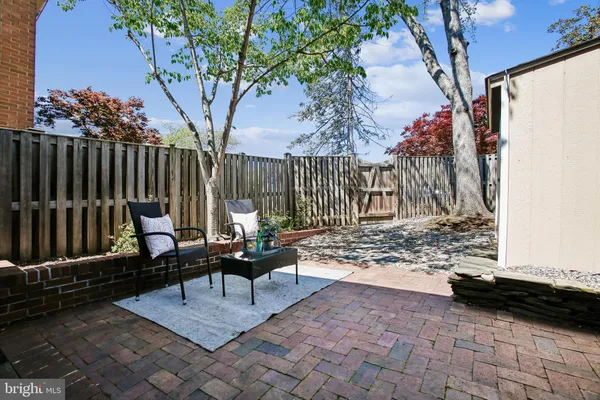 $850,000 | 813 Wolfe Street, Alexandria, VA 22314